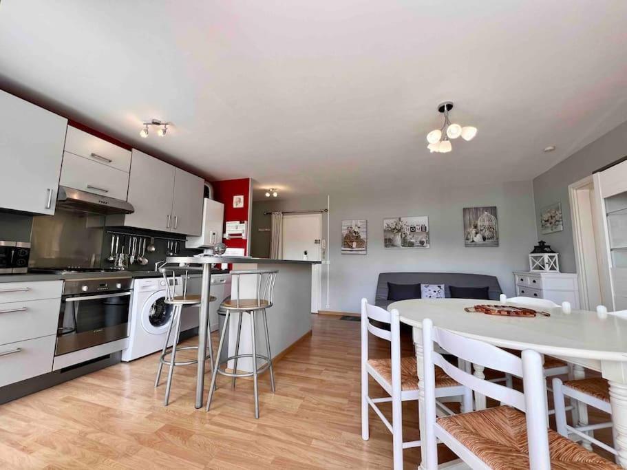 Appartement Sur Le Port. Grandcamp-Maisy Dış mekan fotoğraf